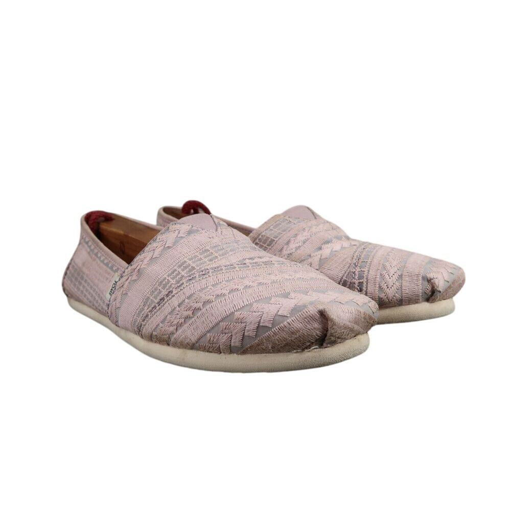 Toms Shoes Womens 8 Flats Casual Fashion Venice Lilac Arrow Embroidered Mesh